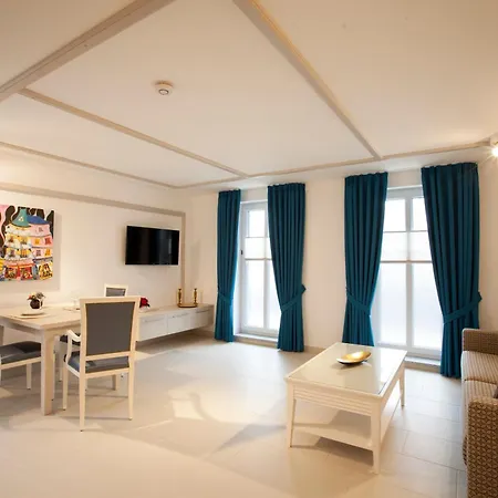 Baumann Apartment
